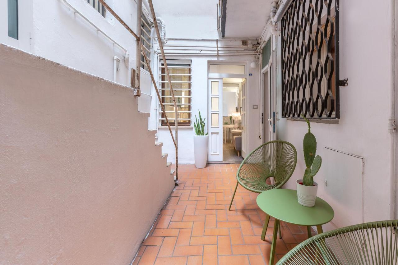 Ferrara Mayr White Apartment Exterior photo